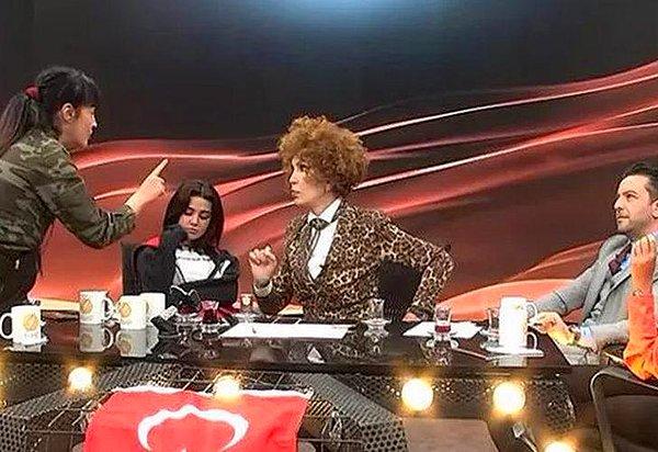 Flash TV'de yayınlanan "Al Sana Haber" programında Tuğba Ekinci, Seyhan Soylu ve Nihat Doğan arasında Türk-Kürt tartışması çıkmıştı hatırlarsanız.