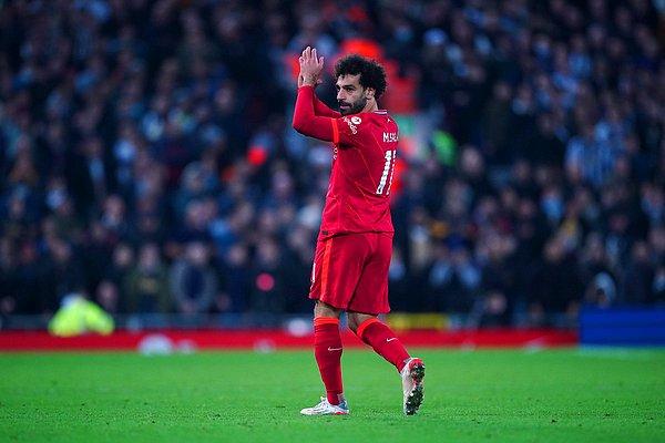 Mohamed Salah ise bu maçta da golünü atarak, Jamie Vardy'ye ait olan Premier Lig'de üst üste 15 maçta gol-asist yapma rekorunu egale etti.