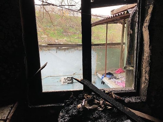 Gaziosmanpaşa'da Yangın Faciası! İki Kardeş Hayatını Kaybetti, Biri Ağır Yaralı