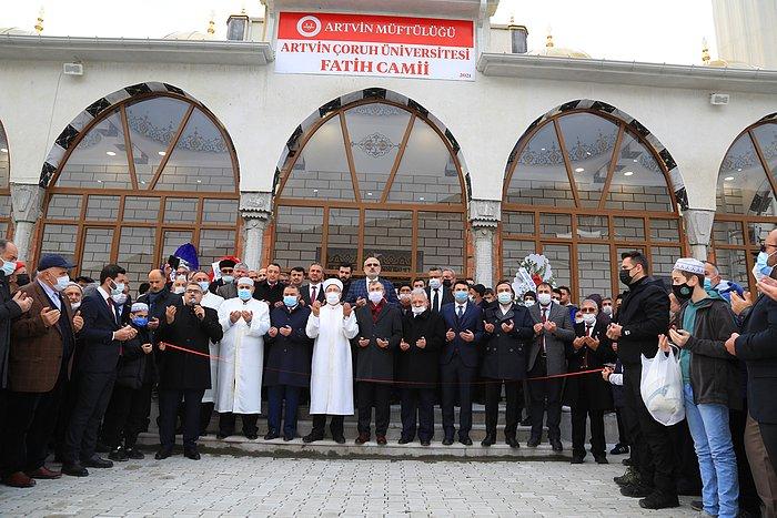 Diyanet İşleri Başkanı Erbaş: 'Camiler Kampüslerin Süsüdür'