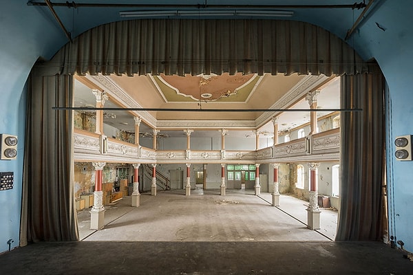 12. Бальный Зал, Германия