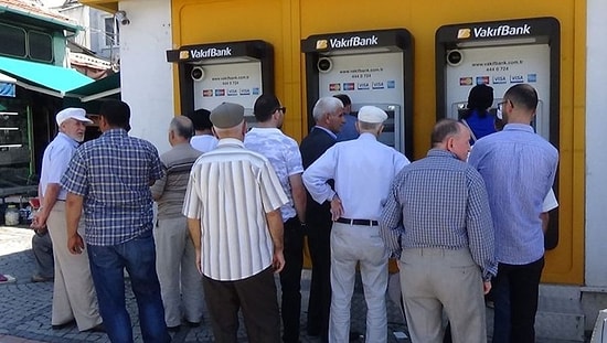 Yüzde 13-14 Konuşuluyor: Asgari Ücret Zammı Emekli Maaşlarını Nasıl Etkileyecek?