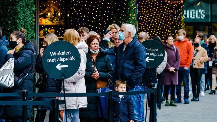 Hollanda'da Omicron Alarmı: 4 Hafta Tam Kapanma Uygulanacak