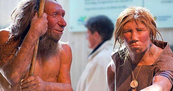 Bölgede yapılan araştırmalar sonucunda elde edilen arkeolojik kanıtlar belirtilen yıllarda avcılık ve toplayıcılık yapan Neandertallerin  daha ılıman iklimden yararlanmak için buraya yerleştiğini ve çeşitli faaliyetler yoluyla çevrelerini değiştirdiğini açığa çıkardı.