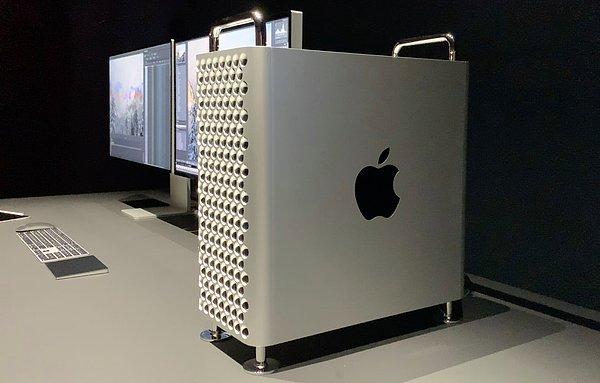 Mac Pro, teknoloji devi Apple'ın profesyonel çalışanlar için geliştirdiği ürünlerinden birisi.