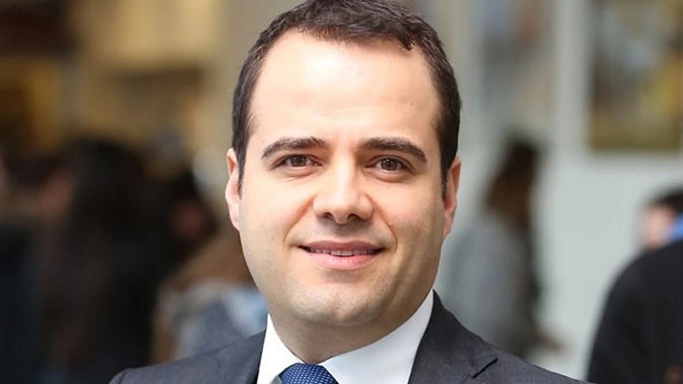 Ekonomist Özgür Demirtaş Dolardaki Düşüşün Nedenini Tane Tane Açıkladı! İşte Özgür Demirtaş'ın O Tweetleri...