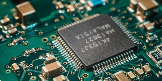 Çip Krizi, Espor Turnuvalarını Bile Etkiledi: Oyuncular, Konsol Eksikliğinden Dolayı Geliştirici Kit Kullandı!