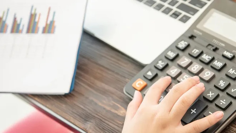 Ekonomistler Ne Diyor? Kur Garantili TL Mevduat Sistemi Örtülü Faiz Artışı mı?