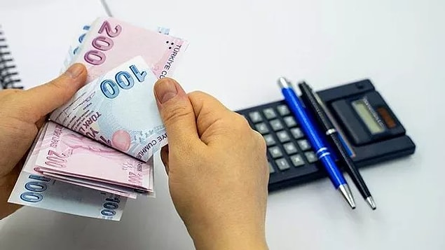 Emeklilere Yüzde 5+7 Zam