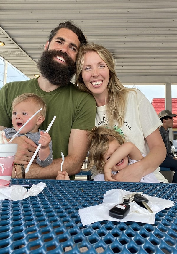 Мэтью знал, что его привлекают мужчины с подросткового возраста, но он был прихожанином церкви, которая не поощряет гомосексуальные отношения.