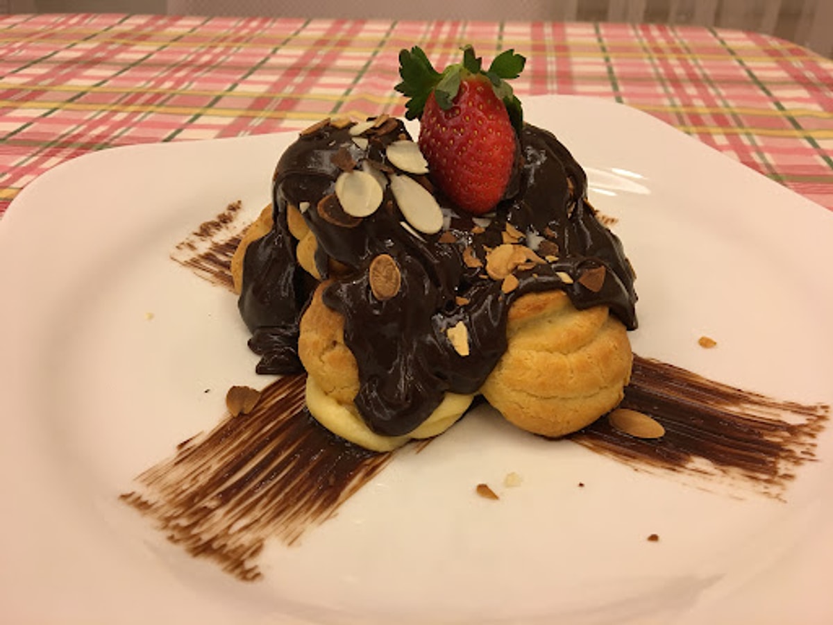 Profiterol tr