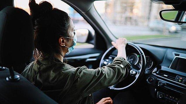 Kadın şoförlerle alakalı espriler çoğu zaman sosyal medyaya konu oluyor. Oysa trafik kazalarının tamamına yakınını aşırı hız yapan erkek sürücüler oluşturuyor.