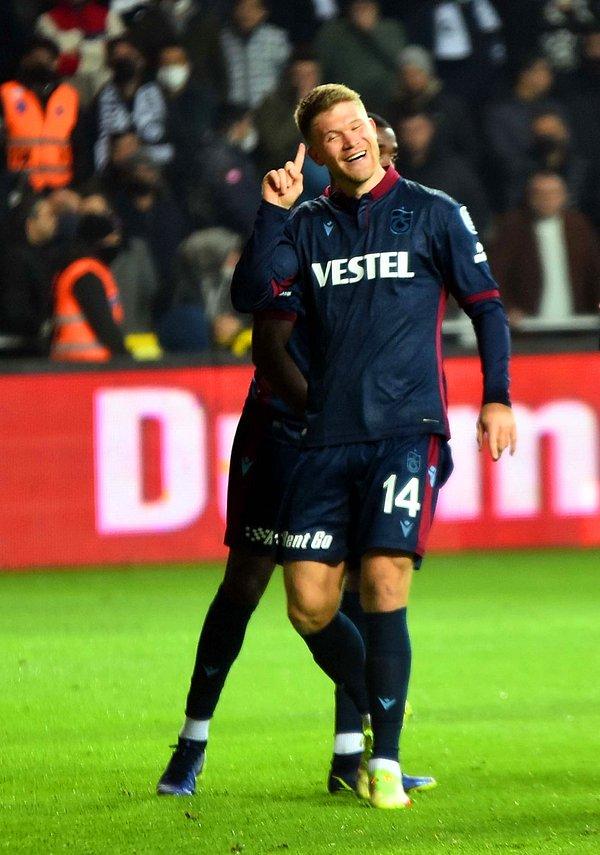 Altay'ın golünü Cebrail atarken Trabzonspor'un gollerini Cornelius attı.