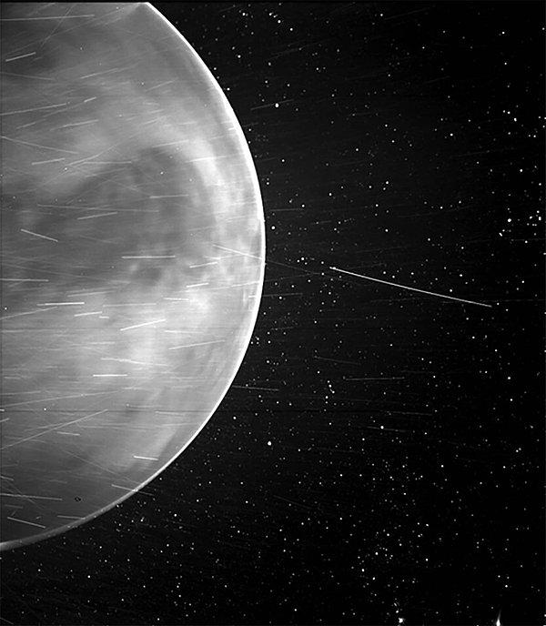 Dünyanın en yakın komşusu Venüs, Güneş'in nihai yakın yörüngesine girerken