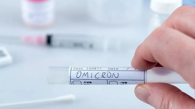 Bill Gates'ten Omicron Açıklaması