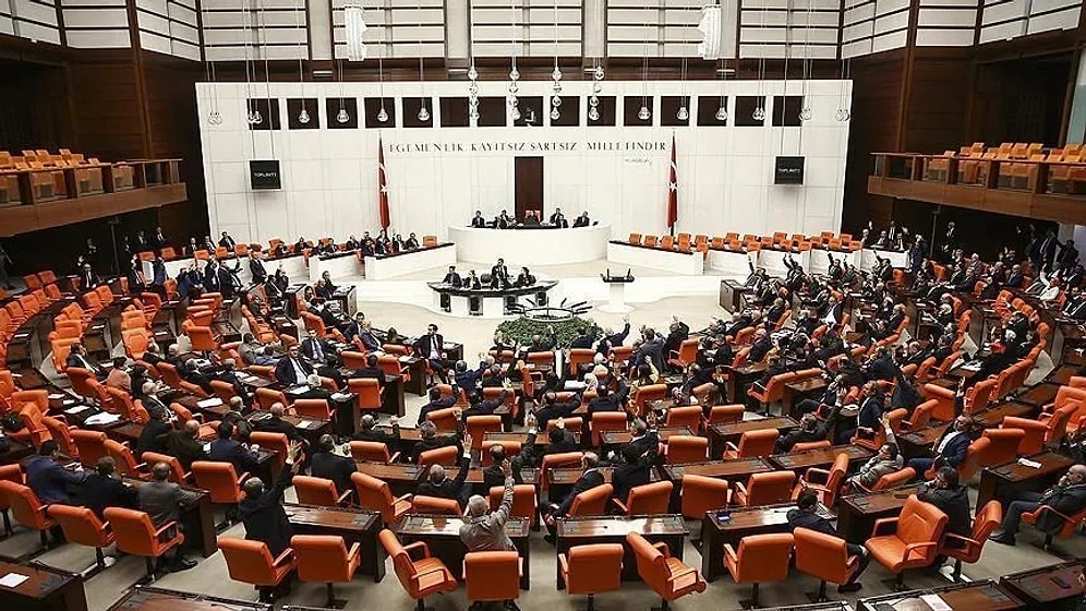 AGİ Asgari Geçim İndirimi Kalktı mı? AGİ Maaşları Nasıl Etkileyecek? 2022'de AGİ Olacak mı?