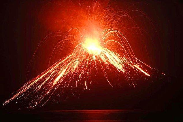 Patlamalar Volkanik Patlayıcılık İndeksi (Volcanic Explosivity Index) kullanılarak sınıflandırılır.