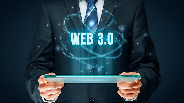 Bunlara ek olarak Dorsey, 'Web 3.0' hakkında farklı bir etikete sahip merkezi varlık dedi.