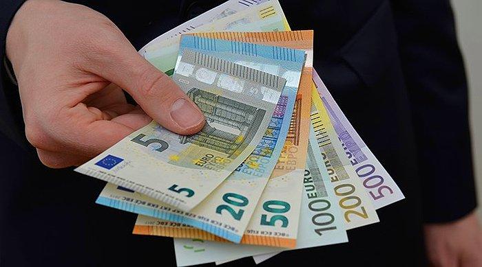 Anket: Kıbrıslı Türklerin Yüzde 63,79'u Para Biriminin Euro Olmasını İstiyor