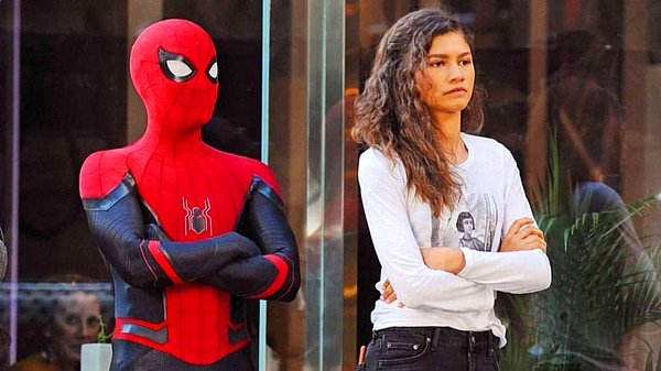 1. Tom Holland ve Zendaya