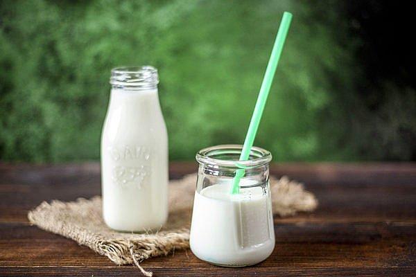 Sütün Besin Değerleri Nedir? Süt Kaç Kaloridir?