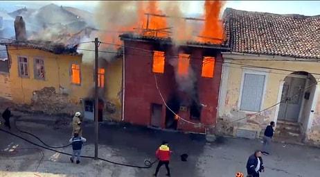 İzmir'de Yangın Faciası: 3 Kardeş Yaşamını Yitirdi!