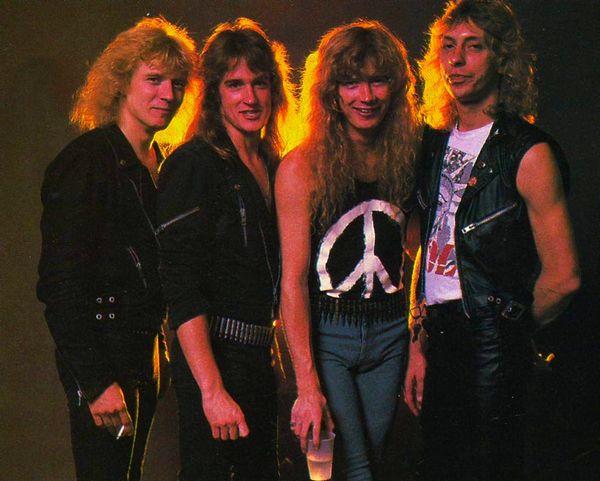 Megadeth metal dinleyicilerinin yakından tanıdığı metal müziğin dev isimlerinden biri.
