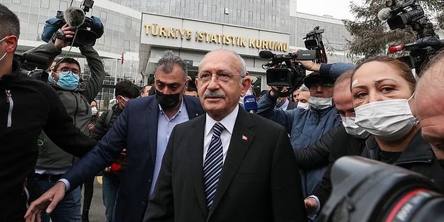 "Kurumu da siyasi tartışmaların parçası olmaması için korumaya çalıştım"