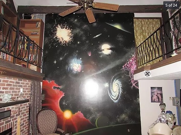 18. На пятый день Бог дал свои предварительные наброски паре по соседству в качестве извинения за весь шум.