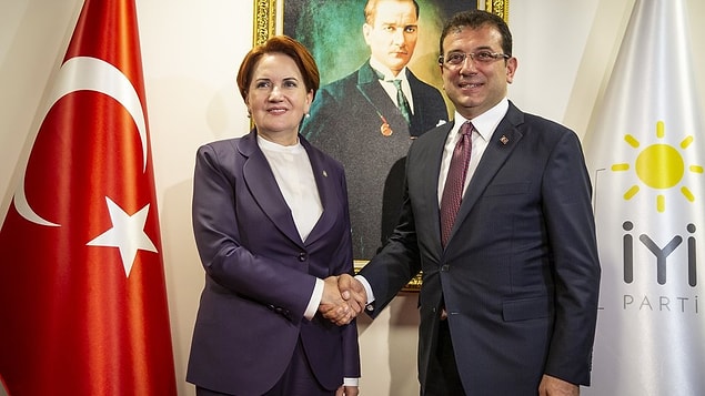 Kararsız ve cevapsızlara "Mevcut partiler arasından birini tercih etmek zorunda kalsanız hangisini tercih ederdiniz?" sorusu yöneltildiğinde de AK Parti yüzde 26.2, CHP yüzde 21.4, İYİ Parti yüzde 10.9, HDP yüzde 9.1, MHP yüzde 4.2, DEVA da yüzde 2.2 oranları ortaya çıktı.