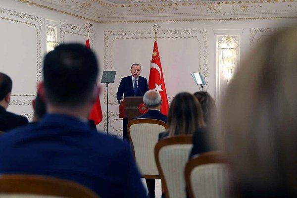 Cumhurbaşkanı Erdoğan, fiyat ile ilgili daha önce yapmış olduğu bir açıklamada "Halkımızın inanıyorum ki cebini de rahatlıkla inşallah sıkıntıya sokmadan alabileceği otomobil noktasında olacak diye düşünüyorum" demişti.