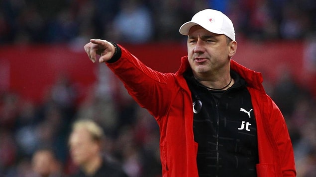 Daha önce Pinheiro'nun kıyısından dönen Beşiktaş'ta çok sayıda isim gündeme gelirken bunlardan biri de Slavia Prag'ın Çekyalı teknik adamı Jindrich Trpisovsky oldu.