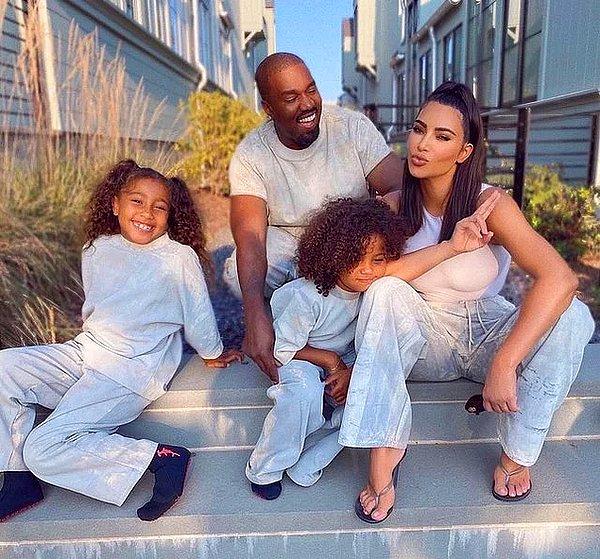16. Dünyaca ünlü rapçi Kanye West, Kim Kardashian'ın evinin karşısından dudak uçuklatan bir fiyata bir ev aldı.