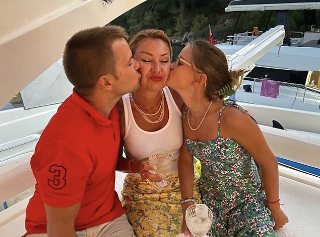 Pınar Altuğ, Instagram hesabından bu paylaşımı yapmış ve altına yazılan bir yoruma fena halde patlamış!