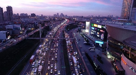 İstanbul Valiliği Açıkladı: İşte Yılbaşı Akşamı Kapalı Olacak Yollar