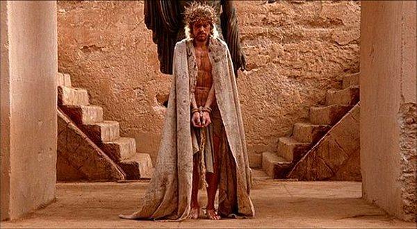 4. The Last Temptation of Christ / Günaha Son Çağrı (1988) IMDb: 7.5