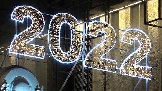 Aile, Arkadaş ve Sevgili İçin Yeni Yıl Mesajları: Kısa, Uzun, Resimli Yeni Yıl Mesajları