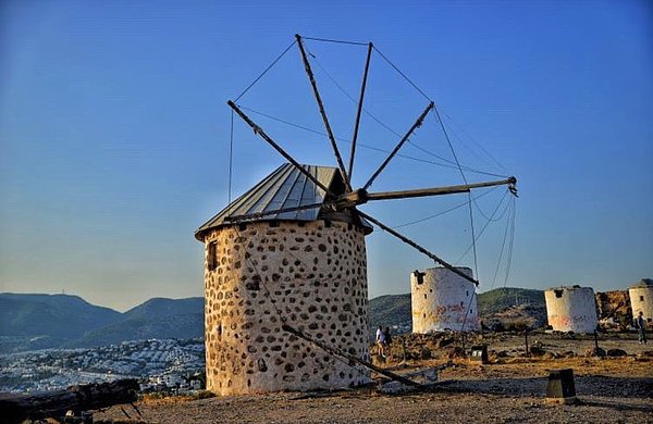 13. Bodrum- Yel Değirmenleri