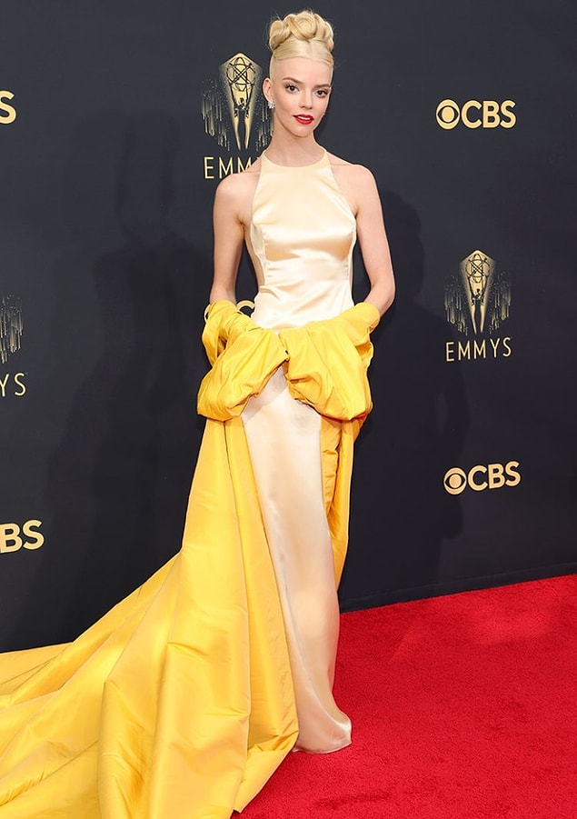 21. Anya-Taylor Joy / Emmy Ödülleri