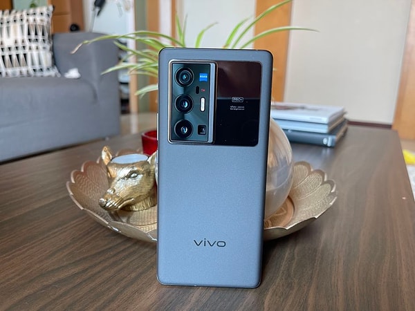 4. Vivo X70 Pro+ (Snapdragon 888+) – 837 bin109 puan