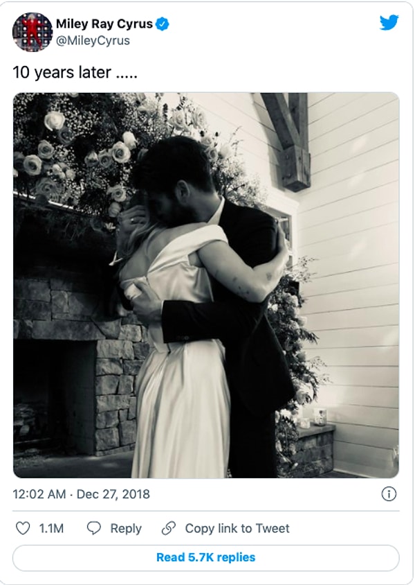 Скромная: Майли Сайрус и Лиам Хемсворт