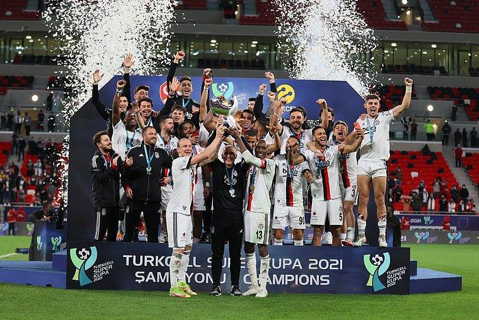 Kupaları Üçledi! Antalyaspor'u Penaltılarla Deviren Beşiktaş Süper Kupa'nın Sahibi Oldu