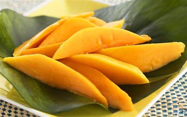 Mangonun Besin Değerleri Nedir? Mango Kaç Kaloridir?