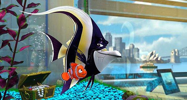 18. Finding Nemo filmindeki Gill, sürekli akvaryumdan kaçmak için çabalıyor.