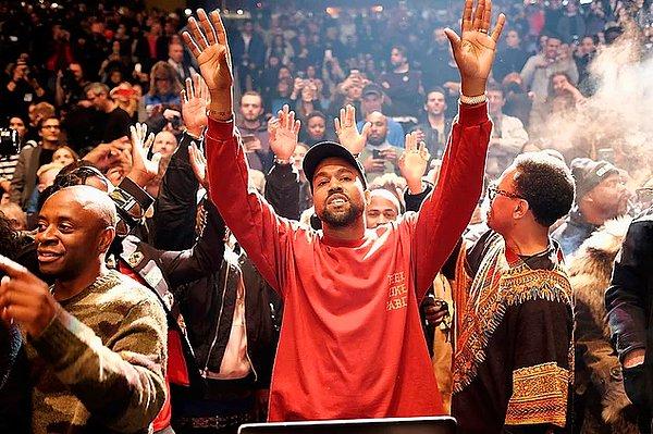 14. Kanye West'in yeni sevgilisiyle otel odasında verdiği pozlar olay yarattı!