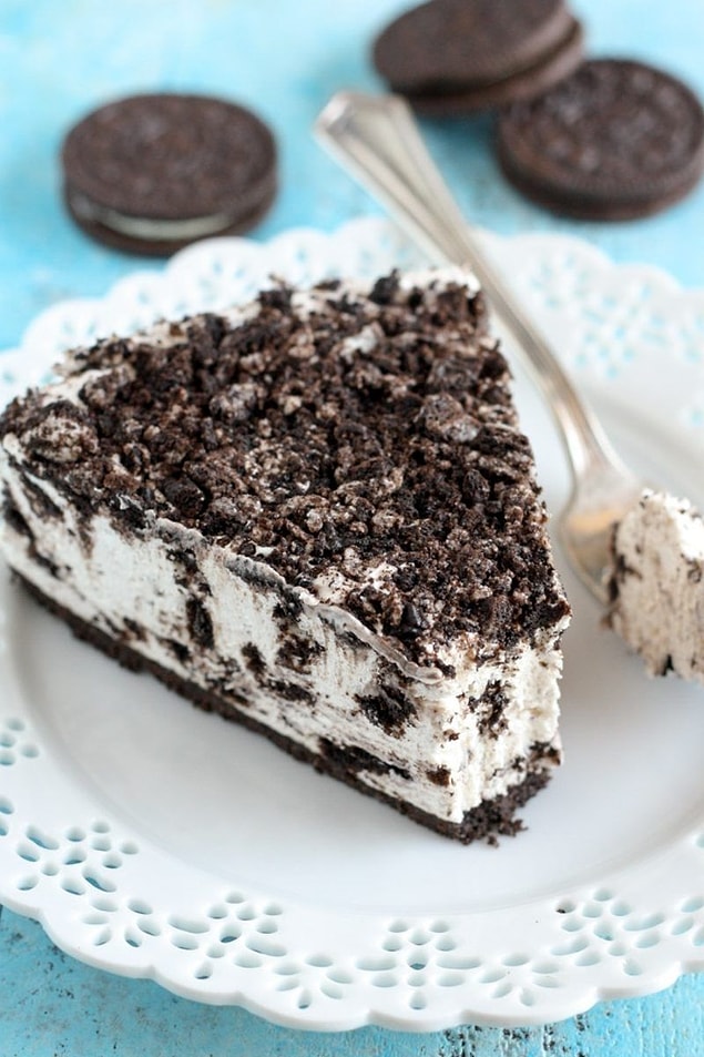 1. Oreo veya sevdiğiniz bisküvi ile bu tarifi yapabilirsiniz!