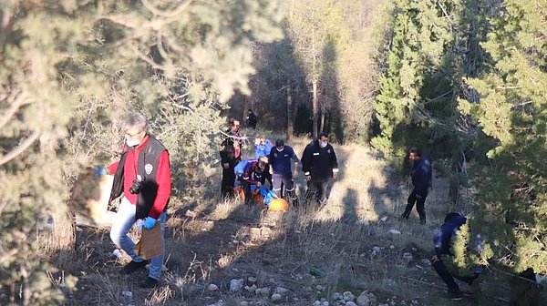 23 yaşındaki Batuhan Yiğit'in ölümü herkesi üzdü. Denizli'nin ailesi ile birlikte yaşıyordu ve bu sene İstanbul'da bir hastanede hemşire olarak göreve başlayacaktı.