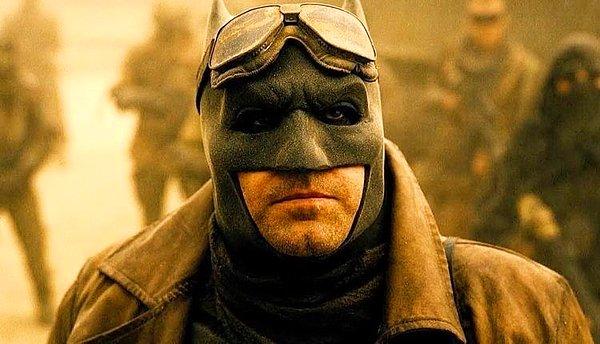 6. Ben Affleck, The Flash filminde Batman’i son kez canlandıracağını söyledi.