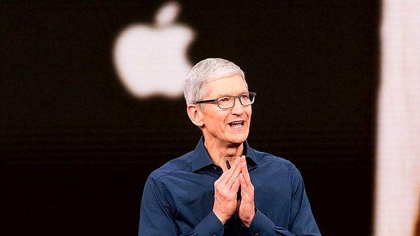 1. Apple CEO’su Cook, 2020 yılında 14,8 milyon dolar olan gelirini 2021 yılında yaklaşık 6 kat artırarak 98,7 milyon dolara çıkardı.