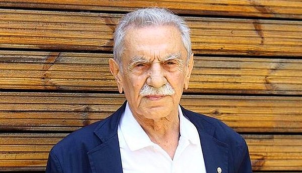 Aydemir Akbaş'ın Oyunculuk Kariyeri